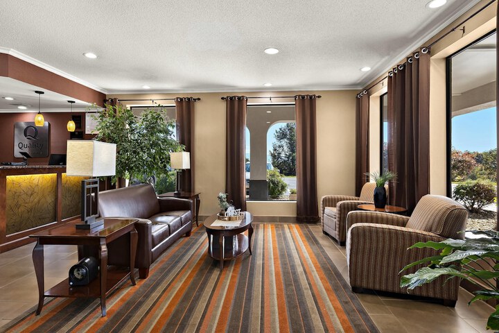Quality Inn Dandridge