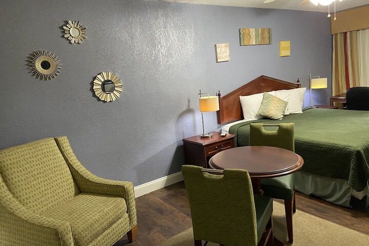 Room 15 of 35