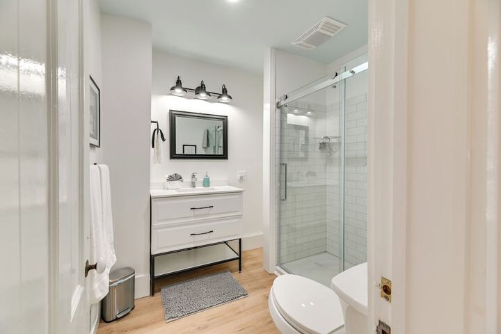 Spacious Naples Vacation Rental w / Private Hot Tub