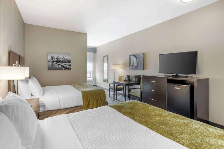 Room 17 of 30