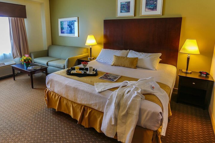 Room 25 of 44