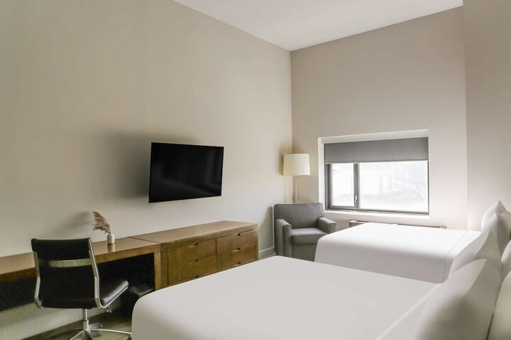 Room 19 of 53
