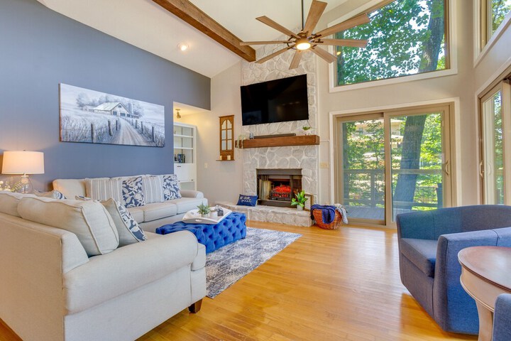 Jasper Vacation Rental w / Decks Fire Pit & Views!