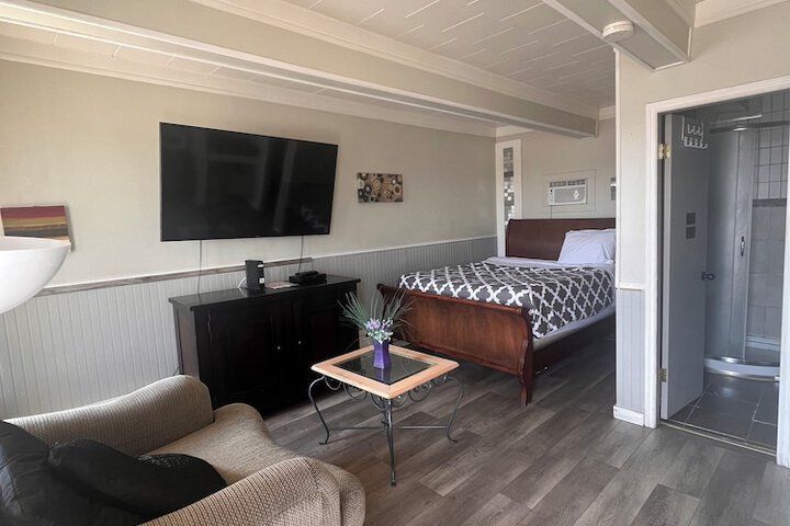 Caravan Motel