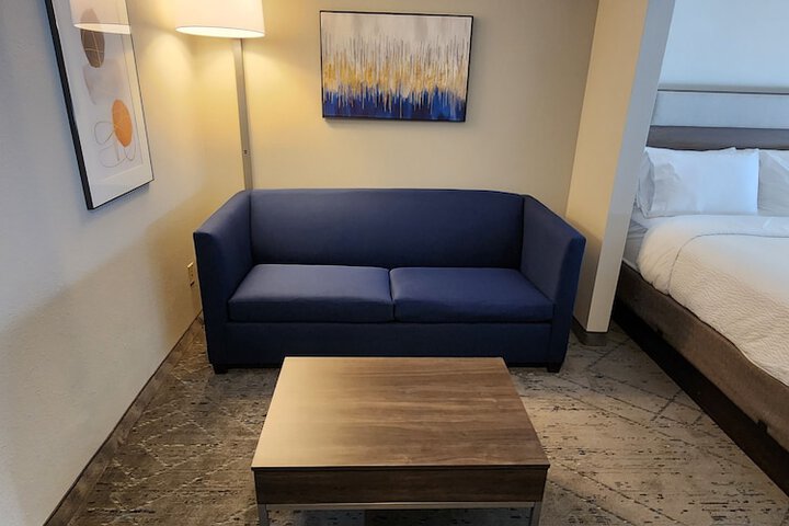 Room 16 of 56
