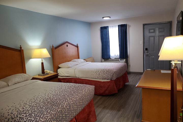 Room 18 of 54