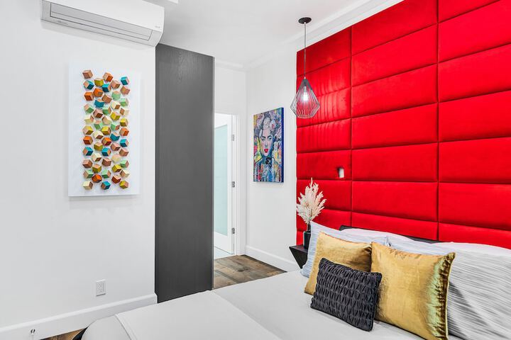 Room 49 of 72