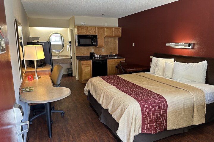 Red Roof Inn Parkersburg