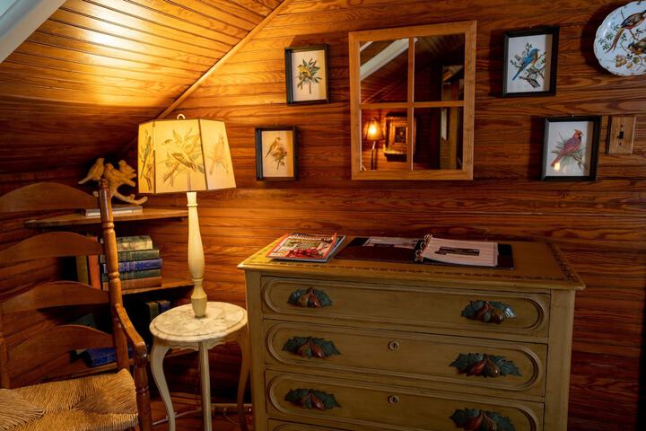 Room 49 of 66