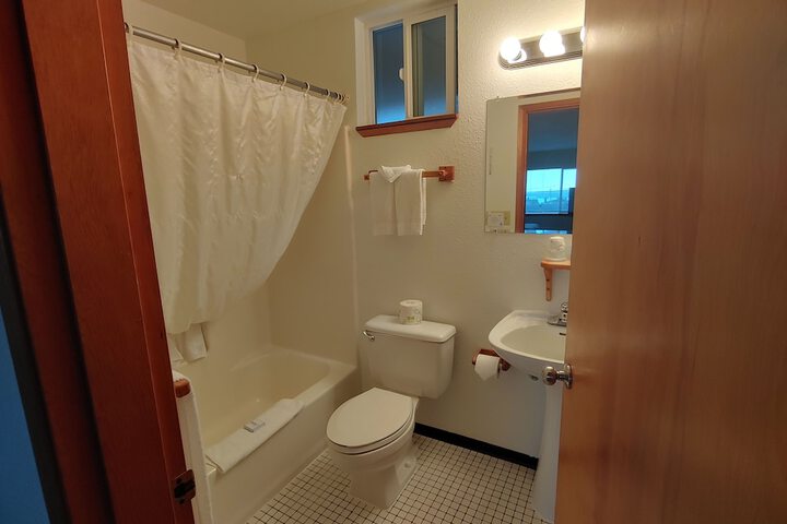 The Dublin House Motel