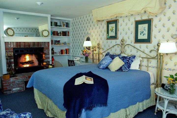 Room 21 of 33