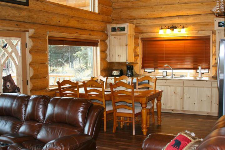 Anchor Point Captain Cook Lodge