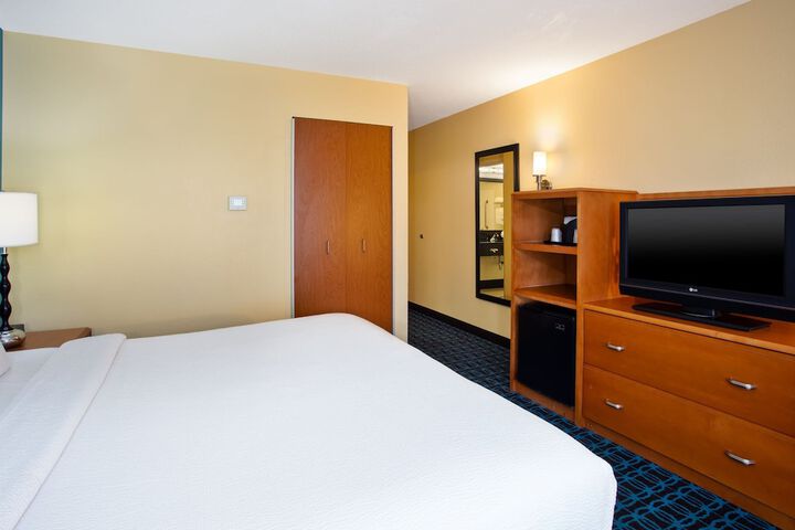 Room 20 of 38