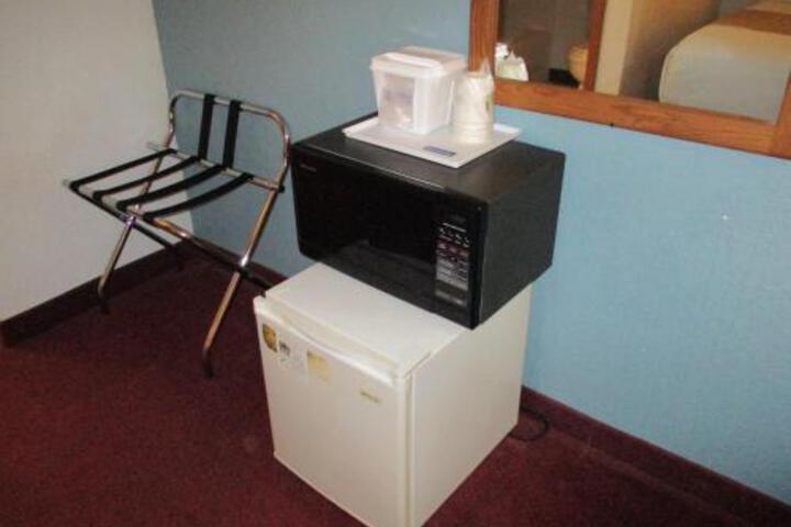 Smart Choice Inn and Suites