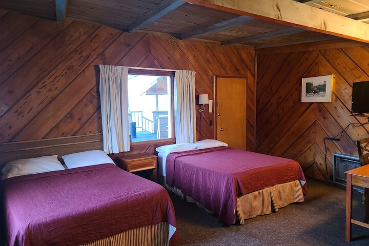 Room 9 of 23
