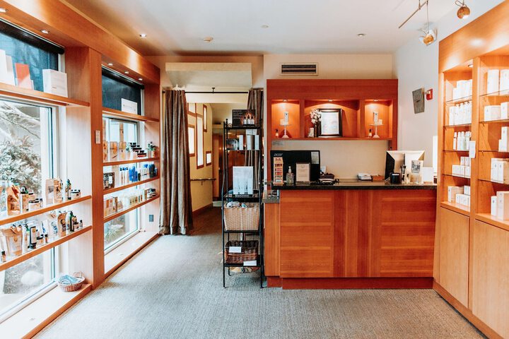 Chrysalis Inn & Spa Bellingham Curio Collection by Hilton