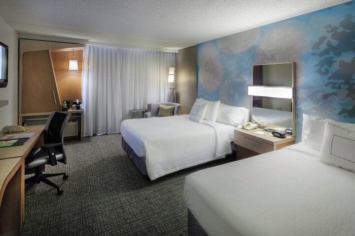 Room 17 of 49