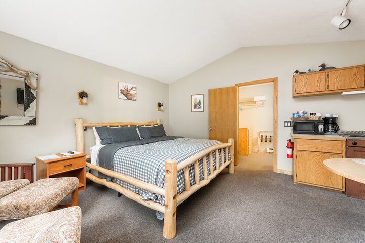 Room 74 of 120