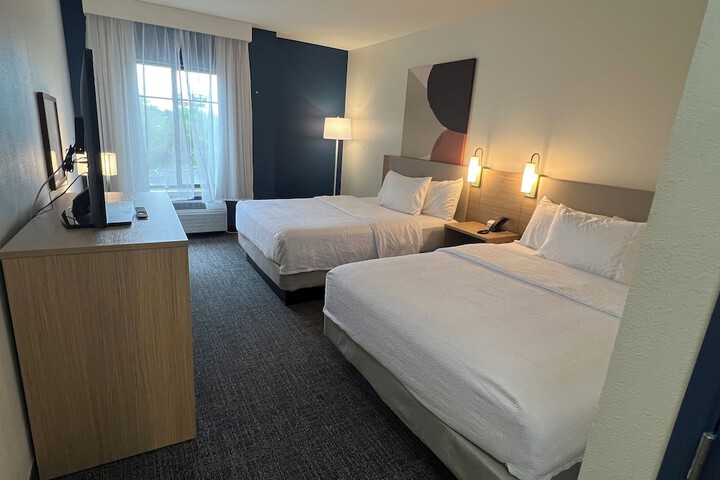 Room 21 of 41