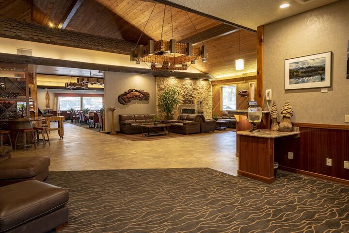 Best Western Plus Tree House
