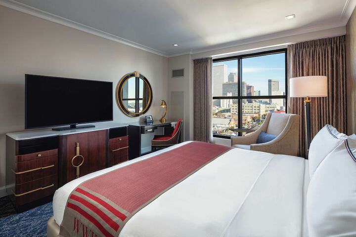 Room 45 of 83