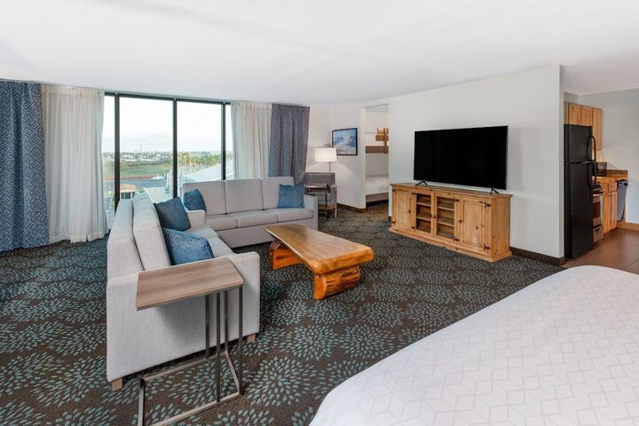 Room 55 of 173