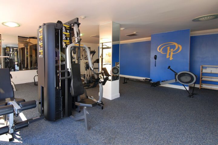 Oakland Airport Executive Hotel
