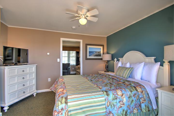 Room 10 of 56
