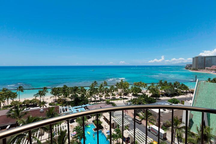 Waikiki Beach Marriott Resort & Spa