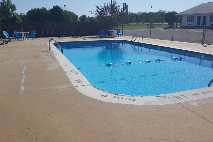 Pool 12 of 72