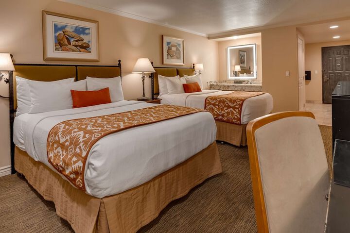 Room 80 of 104