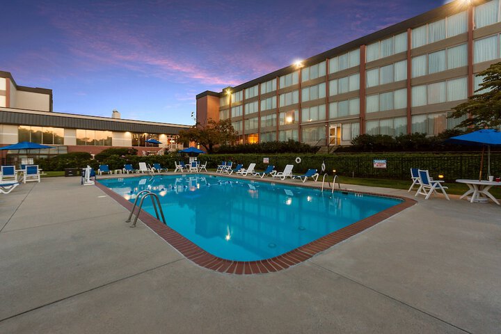 Pool 3 of 22