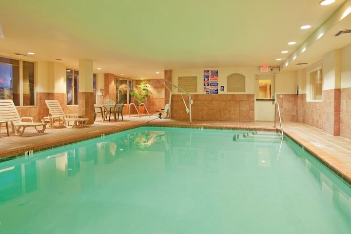 Pool 10 of 86