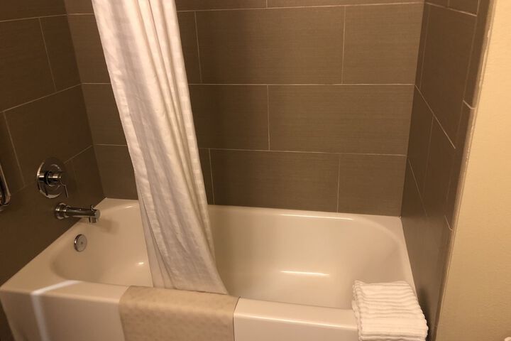 Room 44 of 57
