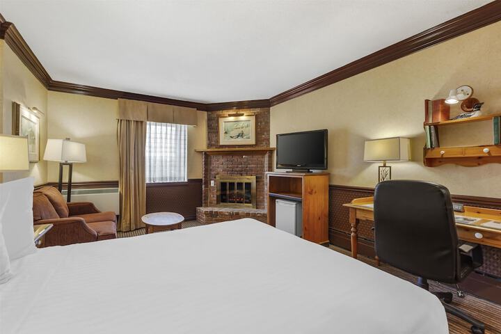 Best Western Fireside Inn