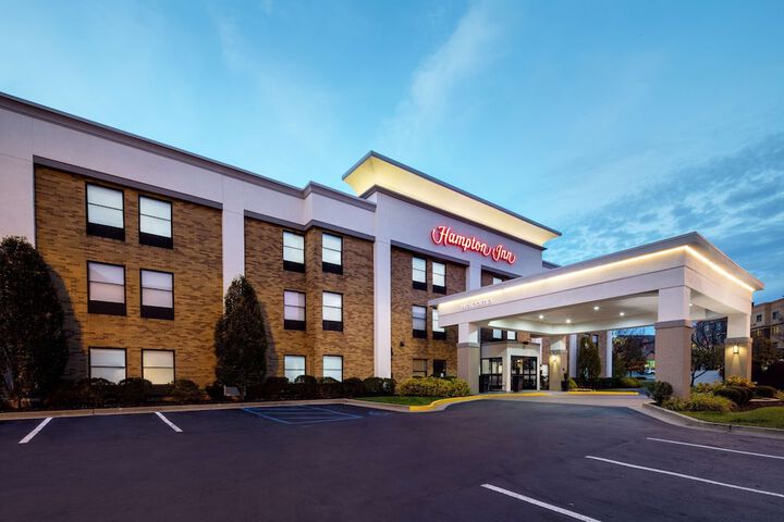 Hotel 2 of 30