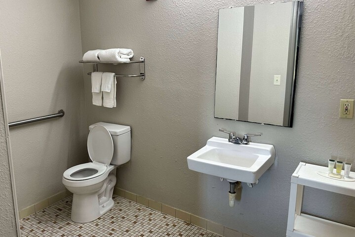 Room 20 of 25