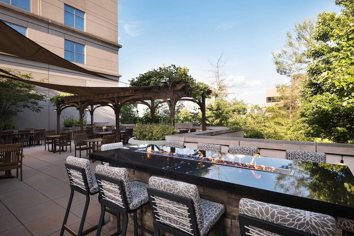 Terrace/Patio 38 of 39