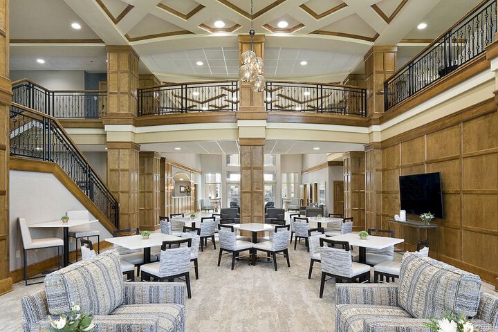 Clubhouse Hotel Suites Sioux Falls
