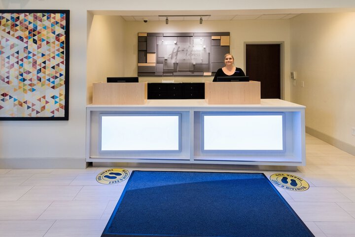Hotel 5 of 59
