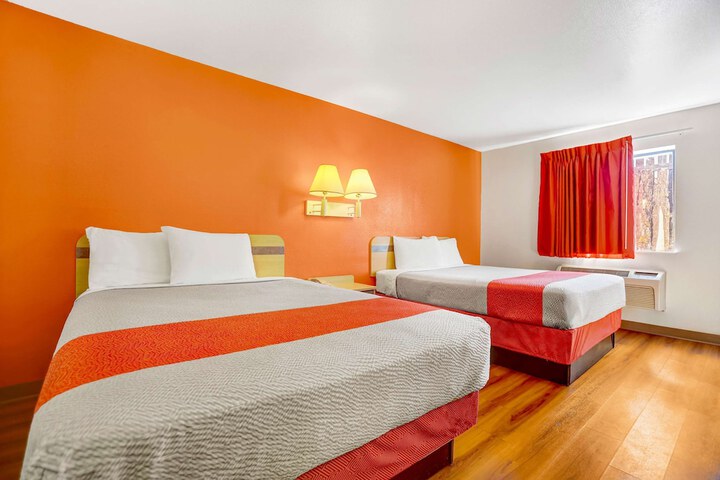 Motel 6 Espanola NM