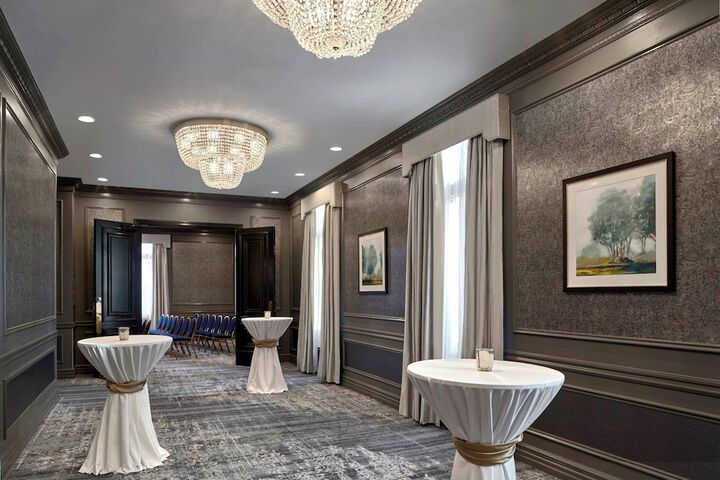 The Hotel Saskatchewan Autograph Collection