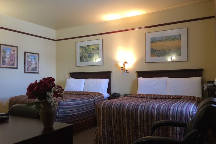 Room 33 of 46