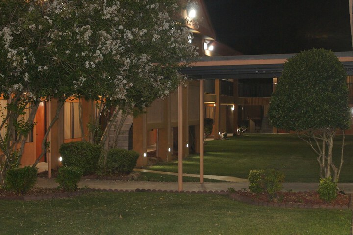 Hotel 4 of 110
