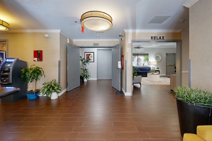 Hotel Interior 7 of 49