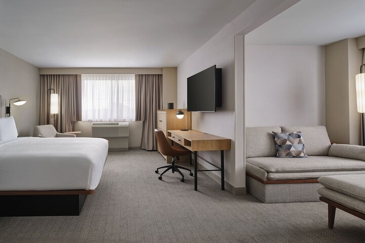 Room 20 of 46
