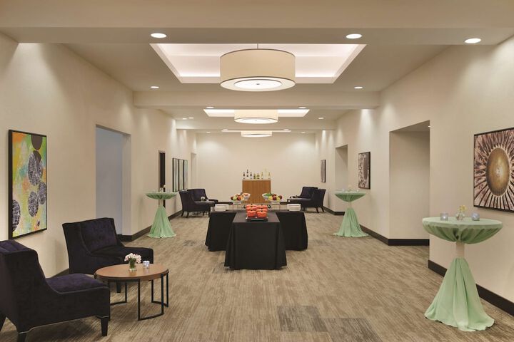 Hyatt Place Chicago / OHare Airport