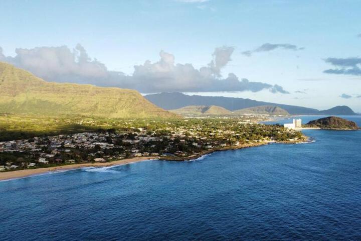 Kalo Homes - Coastal island haven