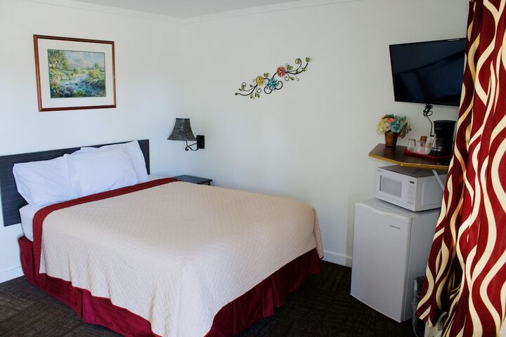 Room 32 of 32