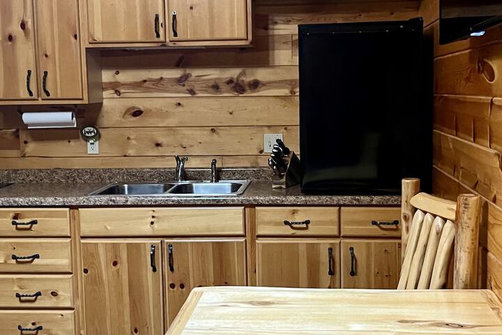 Badlands Frontier Cabins